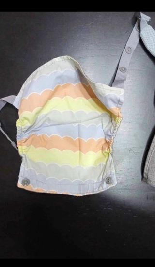 Marsupio neonato grigio con fantasie