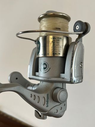Carrete de pesca Iridium VFF 306 y daiwa caña 