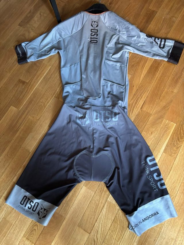 Mono Triatlón/ Trisuit  Otso
