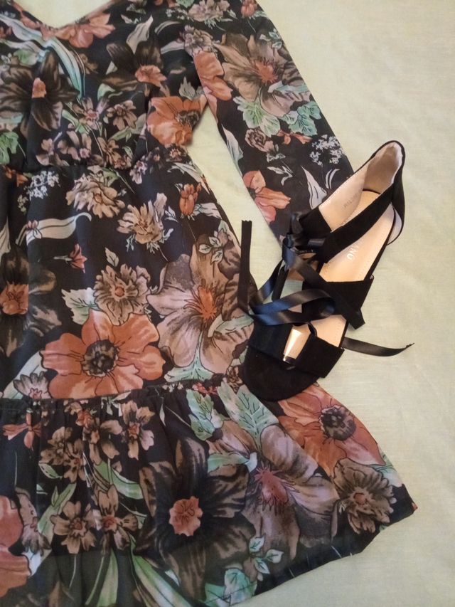 Vestido Vero Moda floral mini