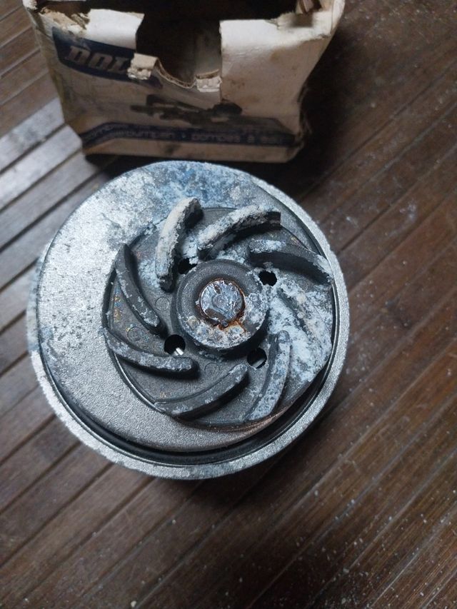 Bomba de agua Opel Omega-Vectra-Calibra dolz O-138