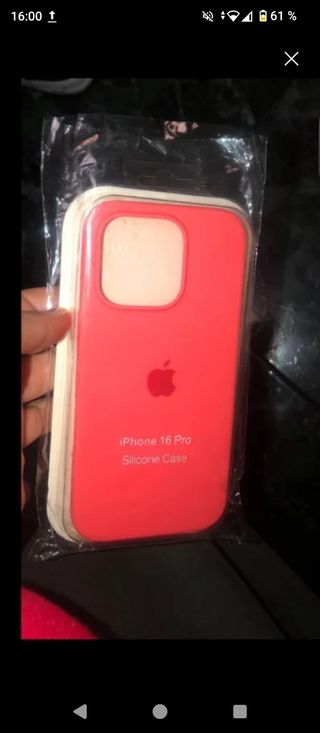 Funda iPhone 16 Pro Silicona Roja