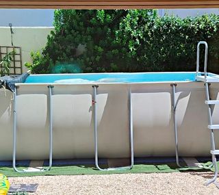 Piscina Bestway 4x2 con depuradora potente