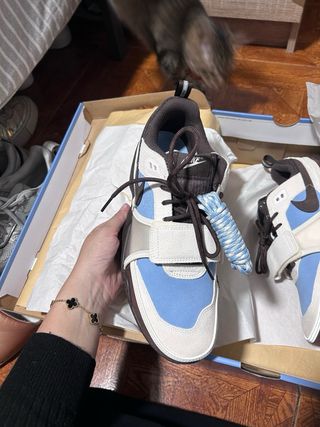 Nike Travis Scott Jack Cactus Sneakers