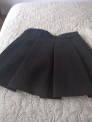 Falda negra niña talla 10