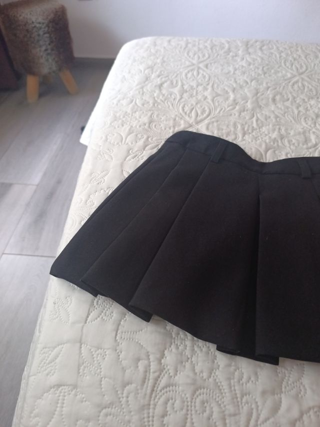Falda negra niña talla 10