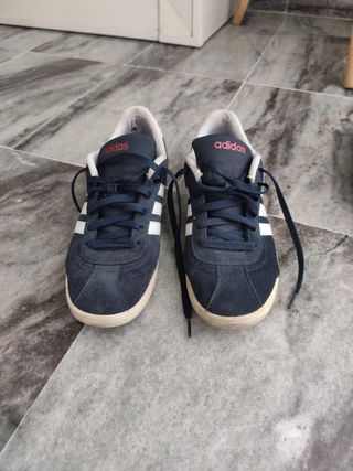 Zapatillas Adidas Neo Azul y Blanco