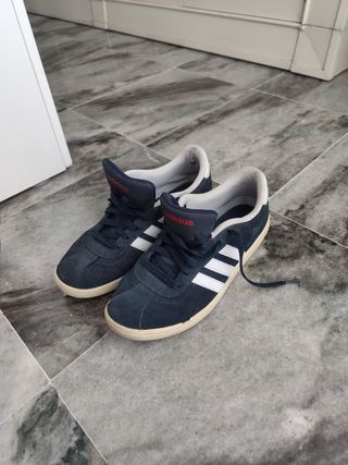 Zapatillas Adidas Neo Azul y Blanco
