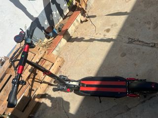 Patinete Eléctrico SUN-NIGOO Negro/Rojo