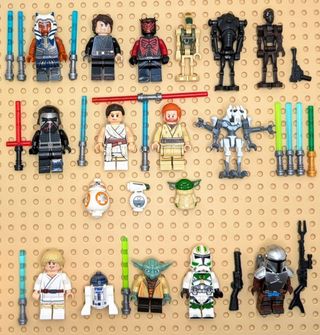 Lote de Star wars: Figuras de películas y series.