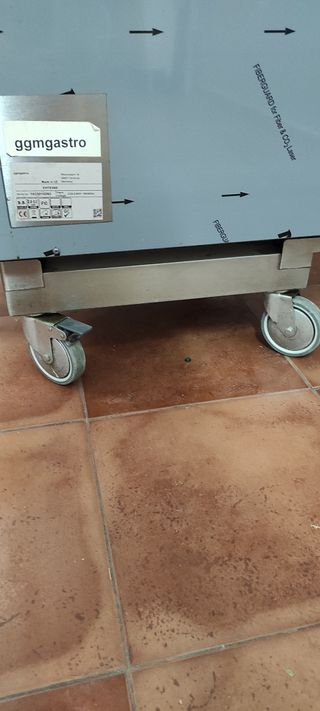 HORNO DE CONVECCIÓN 4 BANDEJAS CON RUEDAS