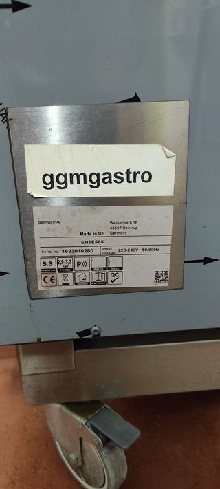 HORNO DE CONVECCIÓN 4 BANDEJAS CON RUEDAS