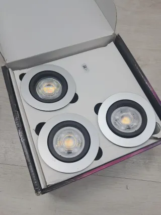 Philips Hue - Lámpara inteligente, Hue Centura