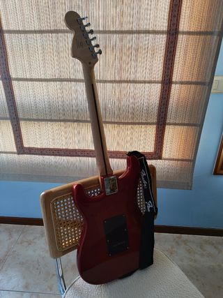 Guitarra Fender Squire+Amplificador 