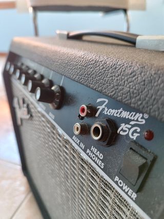 Guitarra Fender Squire+Amplificador 