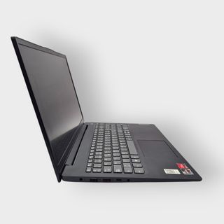 PORTATIL LENOVO RYZEN 3 7320U 8GB 256GB CON CAJA Y CARGADOR