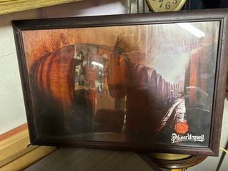 Quadro Pilsner Urquell con botti