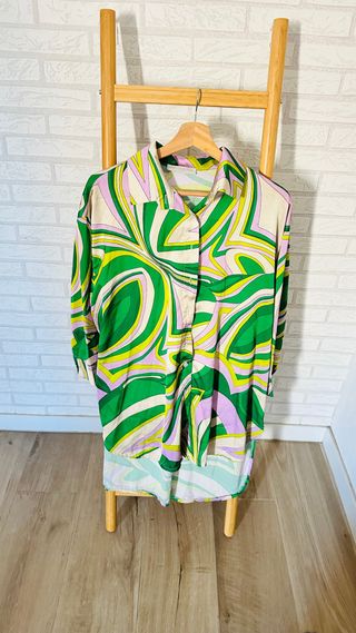 Camisa larga estampada mujer + falda morada 