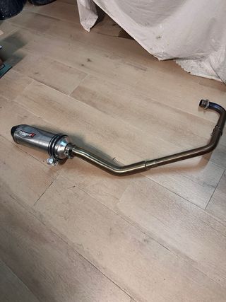 Escape Dominator Benelli BN 125
