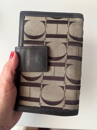 Cartera Carolina Herrera CH Beige Marrón
