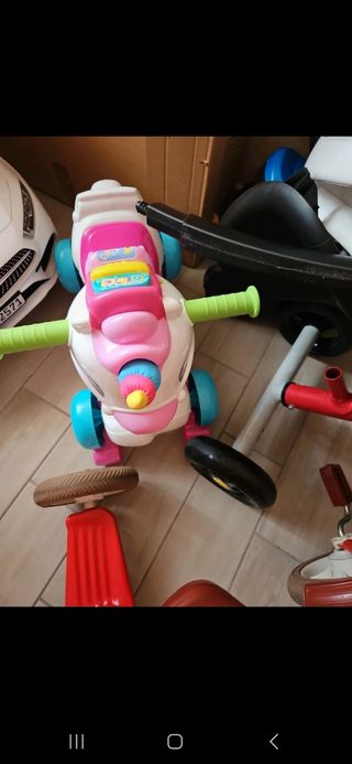 Cavalcabile Unicorno Parlante Clementoni