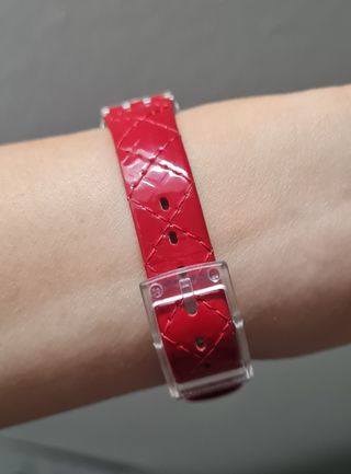 Reloj Swatch Rojo y beige