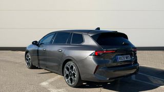 Opel Astra 1.2T XHT 96KW GS 130 5P