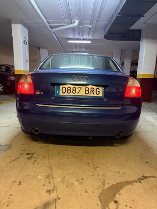 AUDI A4 V6 220CV QUATTRO