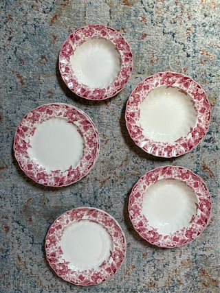 Johnson Brothers Strawberry Fair 11 piatti