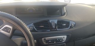Renault Grand Scenic 2012