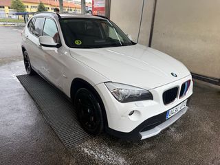 BMW X1 2011