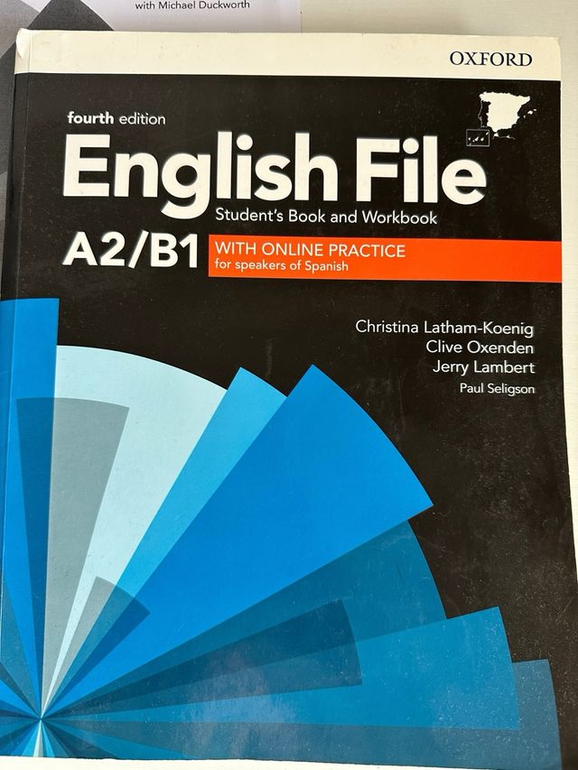 English File A2/b1 Student's Book And Workbook ...