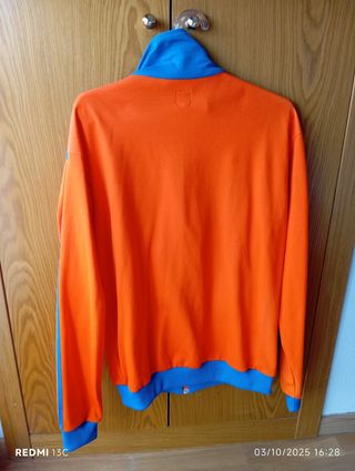 Chaqueta Adidas Originals Naranja y Azul