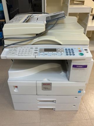Impresora Ricoh Multifunción MP 2000