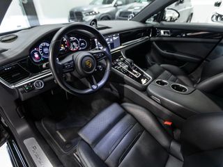Porsche Panamera 4S E-HYBRID 