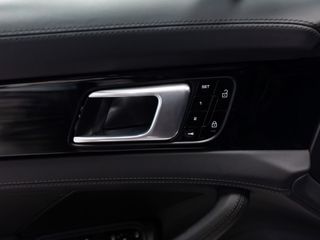Porsche Panamera 4S E-HYBRID 