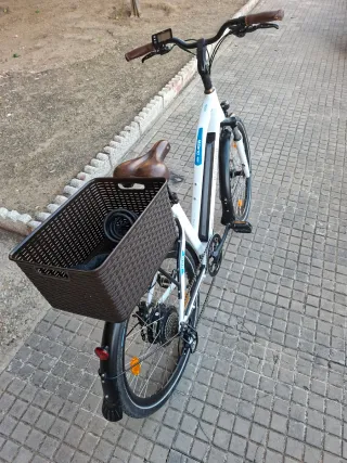 Bicicleta Eléctrica Milano Trekking 250W