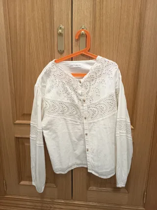 Blusa niña ZARA blanca bordada