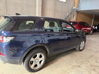 Land rover discovery sport