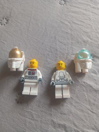 2 Minifigure Lego Spazio