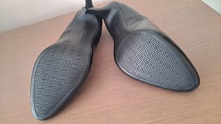 Zapato Salón Tacón Negro