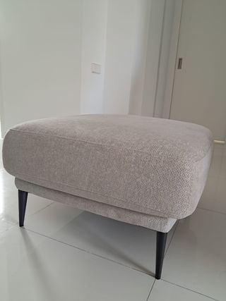 Puff modelo Adagio de Pedro Ortiz