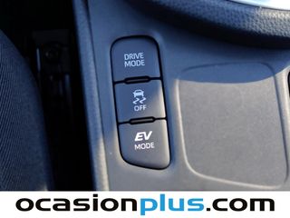 Toyota Yaris Cross 120H Business Plus 85 kW (116 CV)