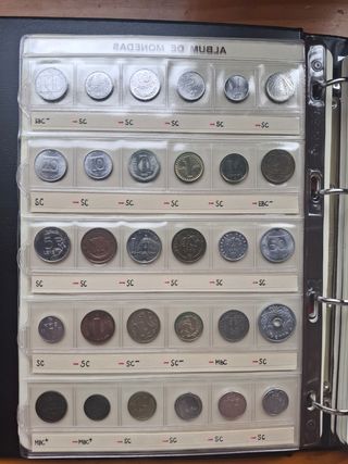 30 monedas de Lituania, Polonia, Checoslovquia...