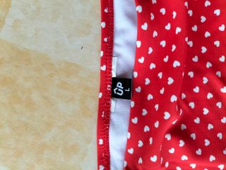 Bikini rojo estampado mini corazones