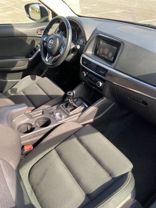 Mazda CX-5 2.2 DE 2WD Luxury