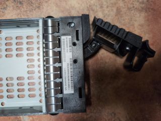 Caddy HDD 3.5 IBM 34 pcs vendo por unidad o lote