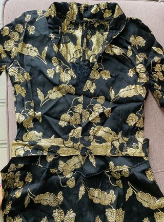 Disfraz vestido princesa dorado