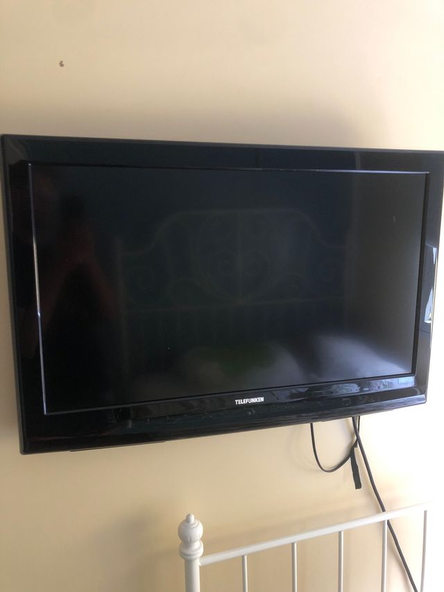 TV Telefunken 33 pollici