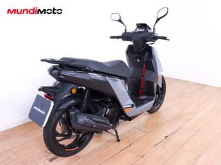 PEUGEOT TWEET 125 GT ABS